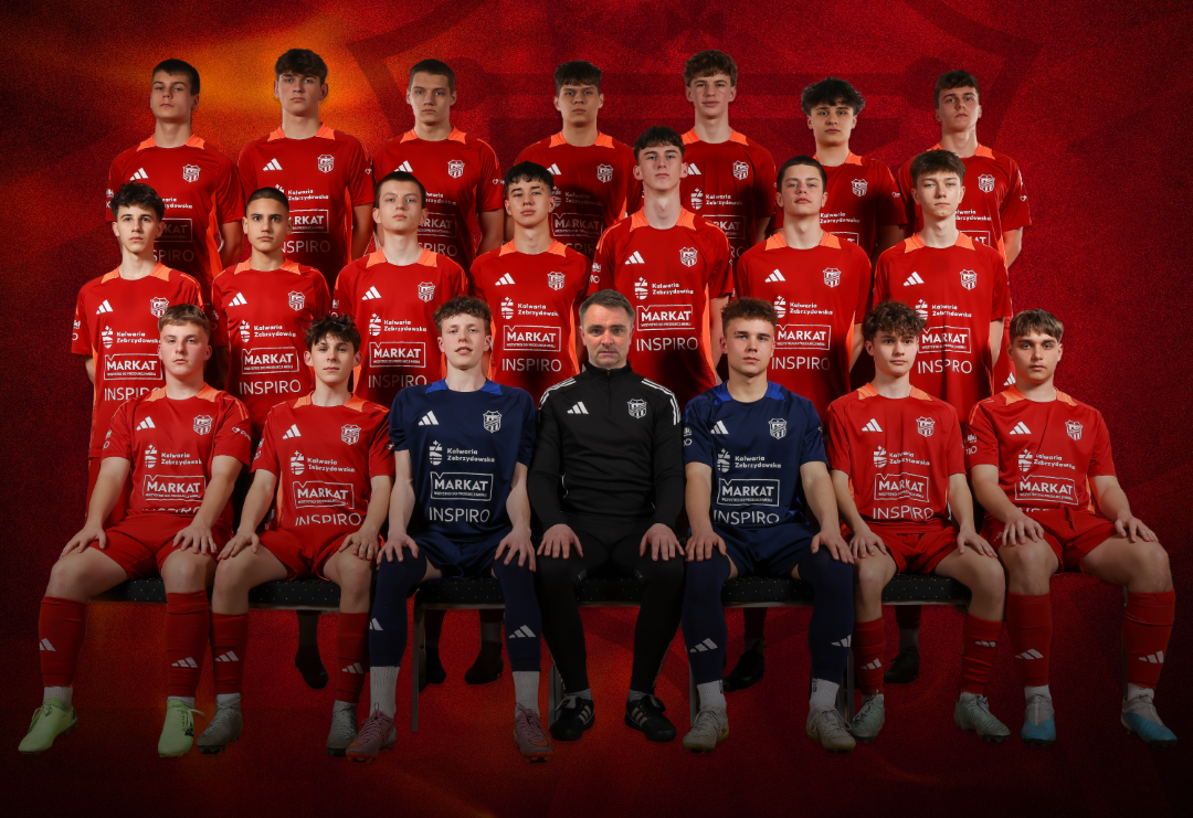 Zdjęcie grupowe Junior Młodszy