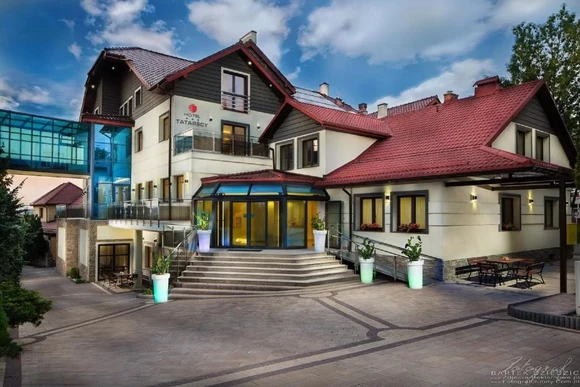 Hotel Tatarscy - widok zewnętrzny